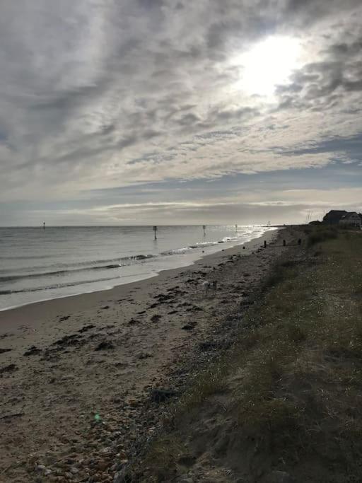HambrookThe Retreat, A Relaxing Getaway For Couplesアパートメント エクステリア 写真